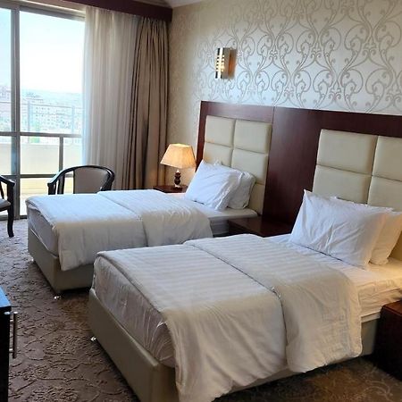 Red Crescent Guesthouse Ramallah Ngoại thất bức ảnh